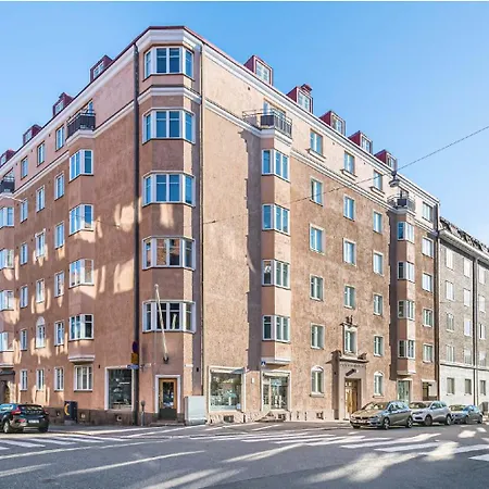 شقة 2ndhomes Stylish & Renovated 1br With Good Location *