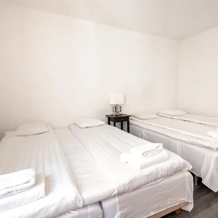 2ndhomes Stylish & Renovated 1br With Good Location