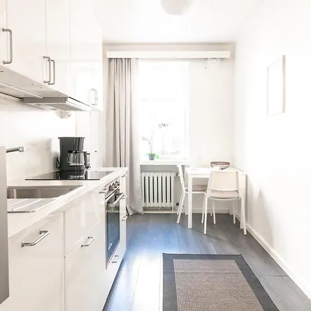 2ndhomes Stylish & Renovated 1br With Good Location هلسنكي